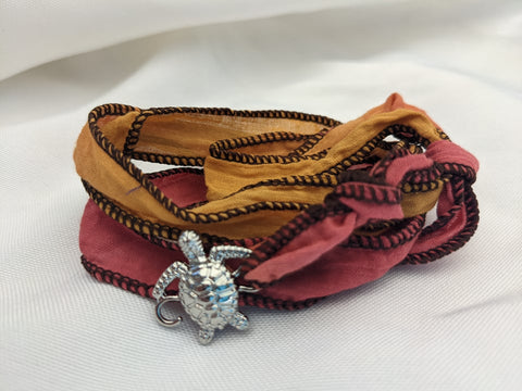 Sea Turtle Cloth Wrap Bracelet (Red/Yellow)